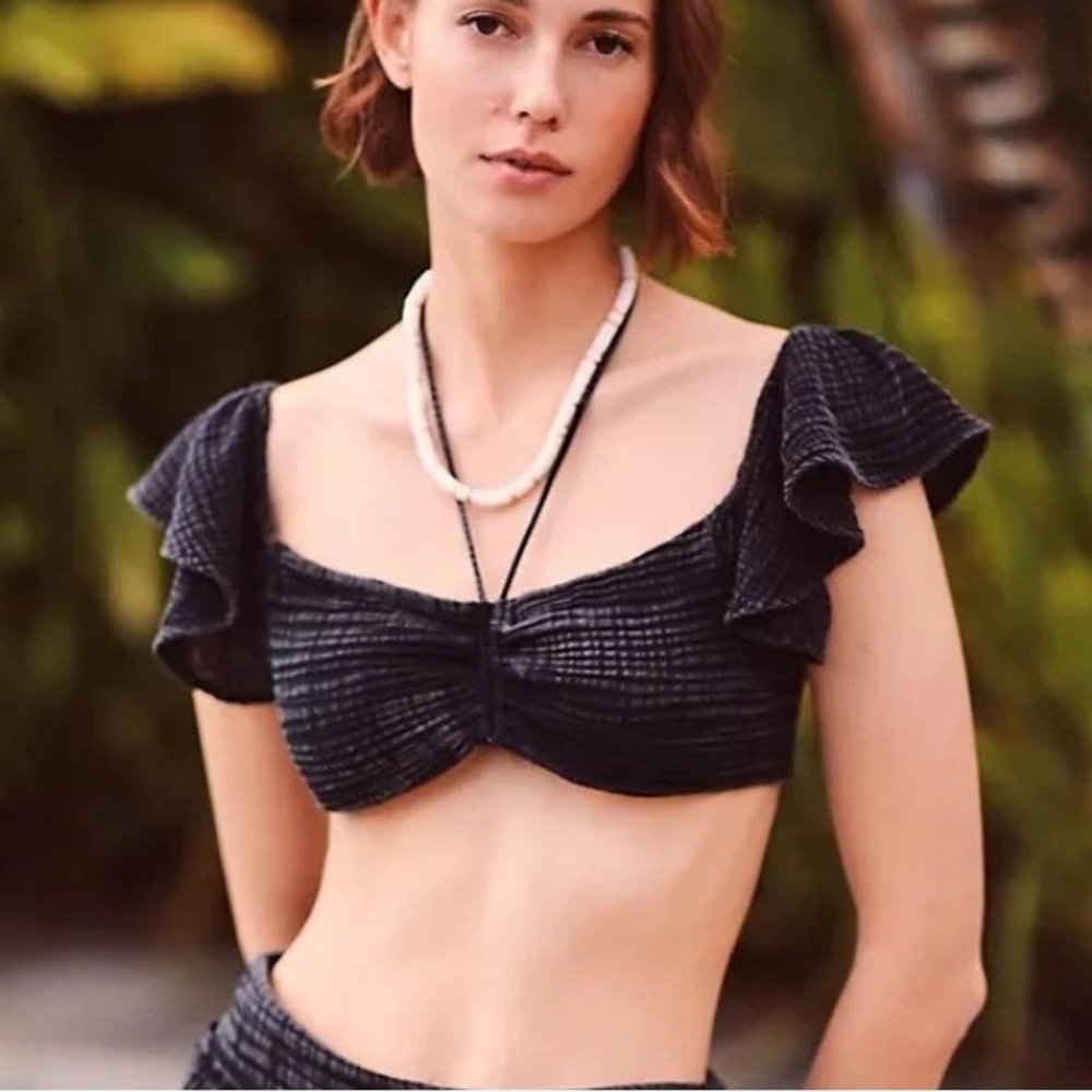 Anthropologie Daily Practice Black Jerry Cinched Crop Ruffle Top‎ Size S